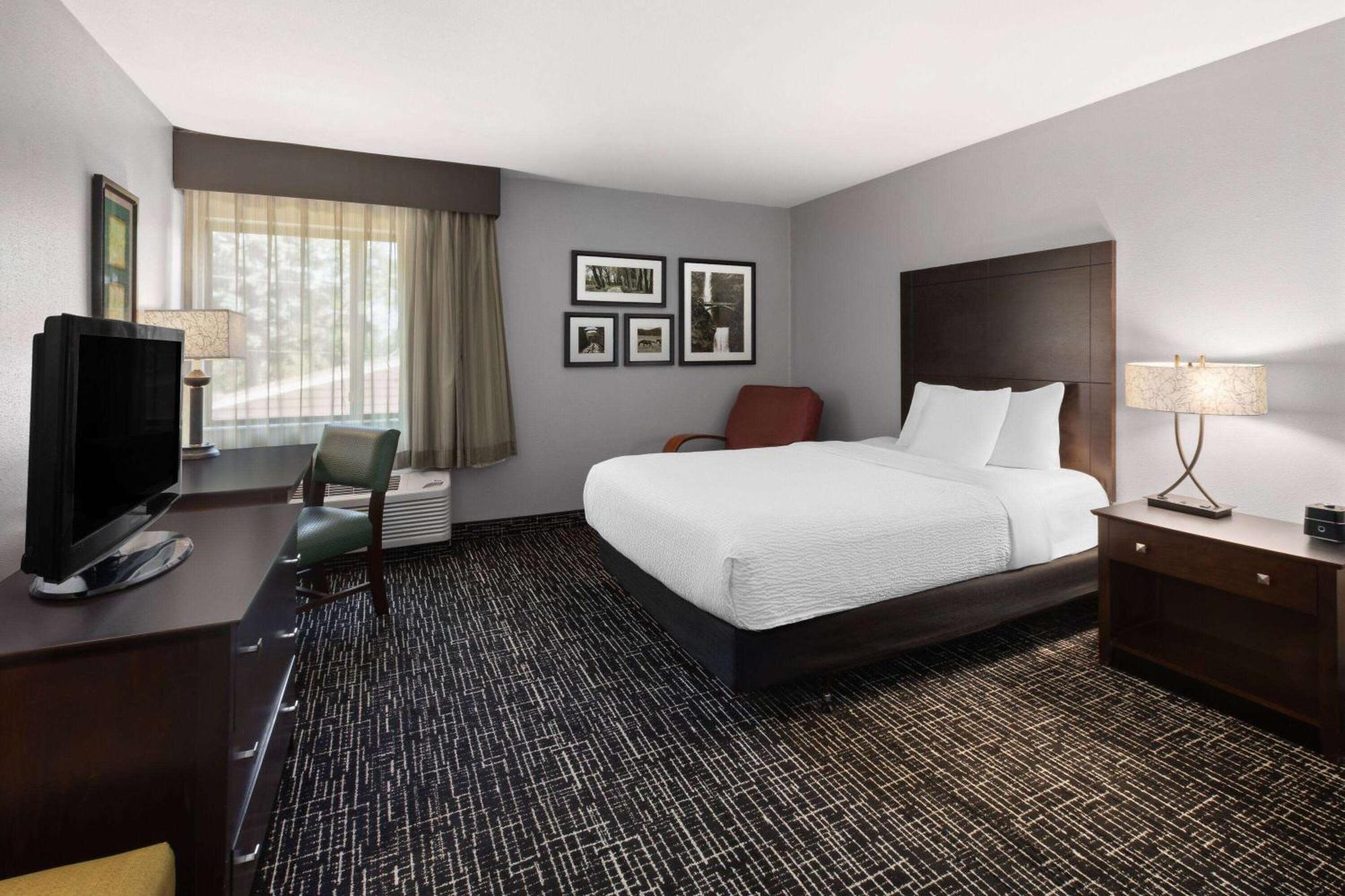 La Quinta Inn By Wyndham Sheboygan Luaran gambar
