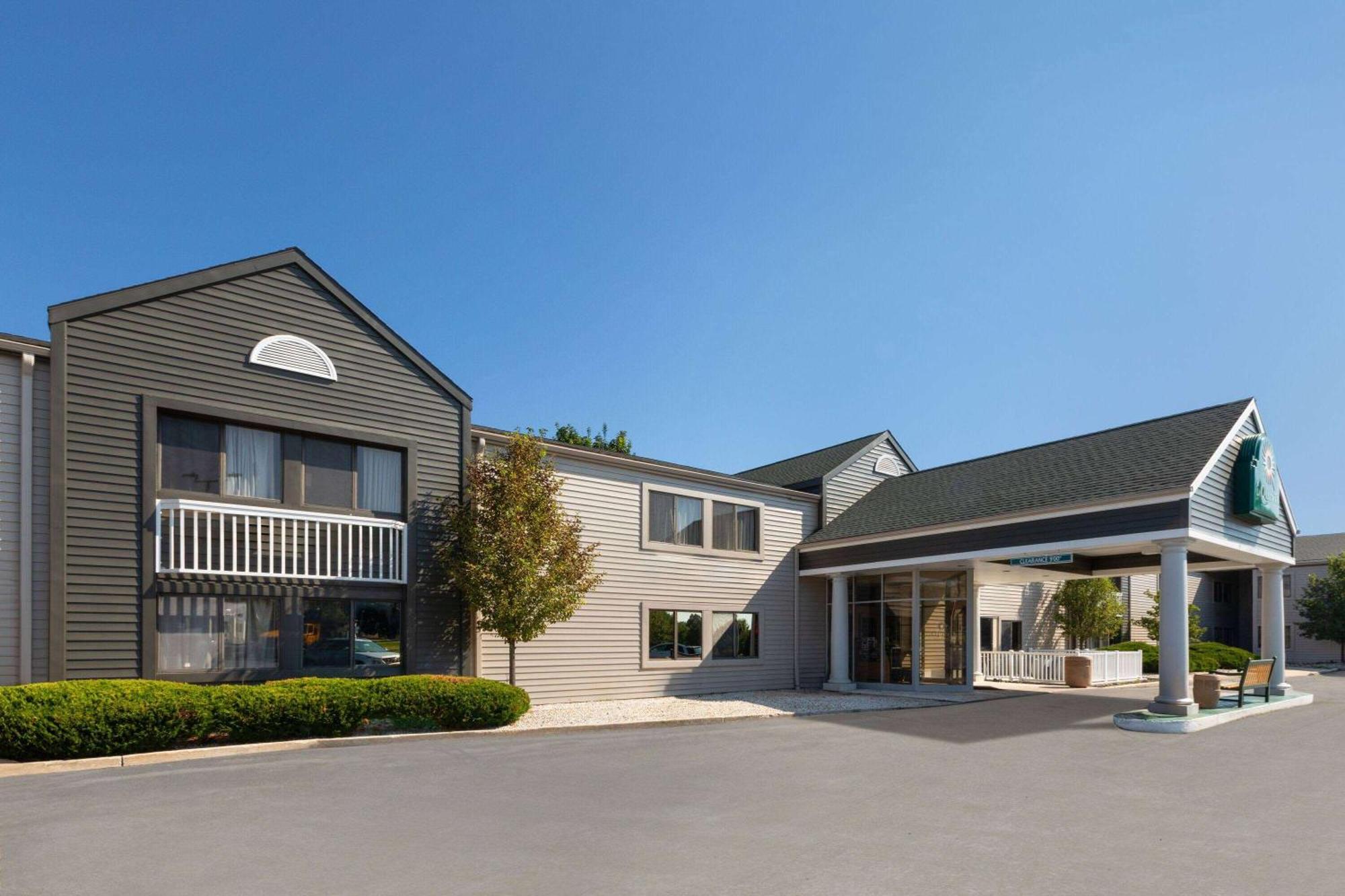 La Quinta Inn By Wyndham Sheboygan Luaran gambar